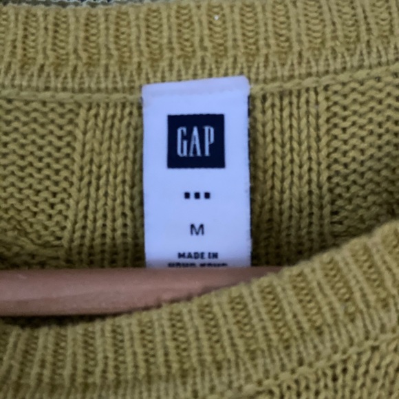 Lime green sweater - Picture 2 of 2